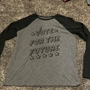 Cat & Jack Gray and Black Tee